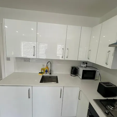 Ah Livings Apartment London Exterior photo