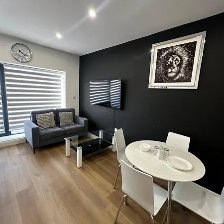 Ah Livings Apartment London Exterior photo