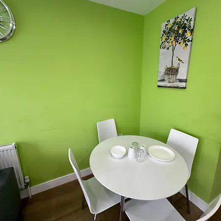 Ah Livings Apartment London Exterior photo